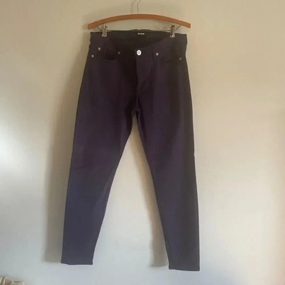 HUDSON Jeans Krista Super Skinny Ankle Jeans - Picture 3 of 12